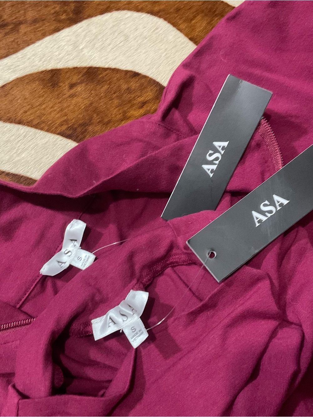 NEW Plum Athletic Cropped Oversized Jacket & Flared Yoga Pants 2 Piece Set Small - Picture 3 of 8